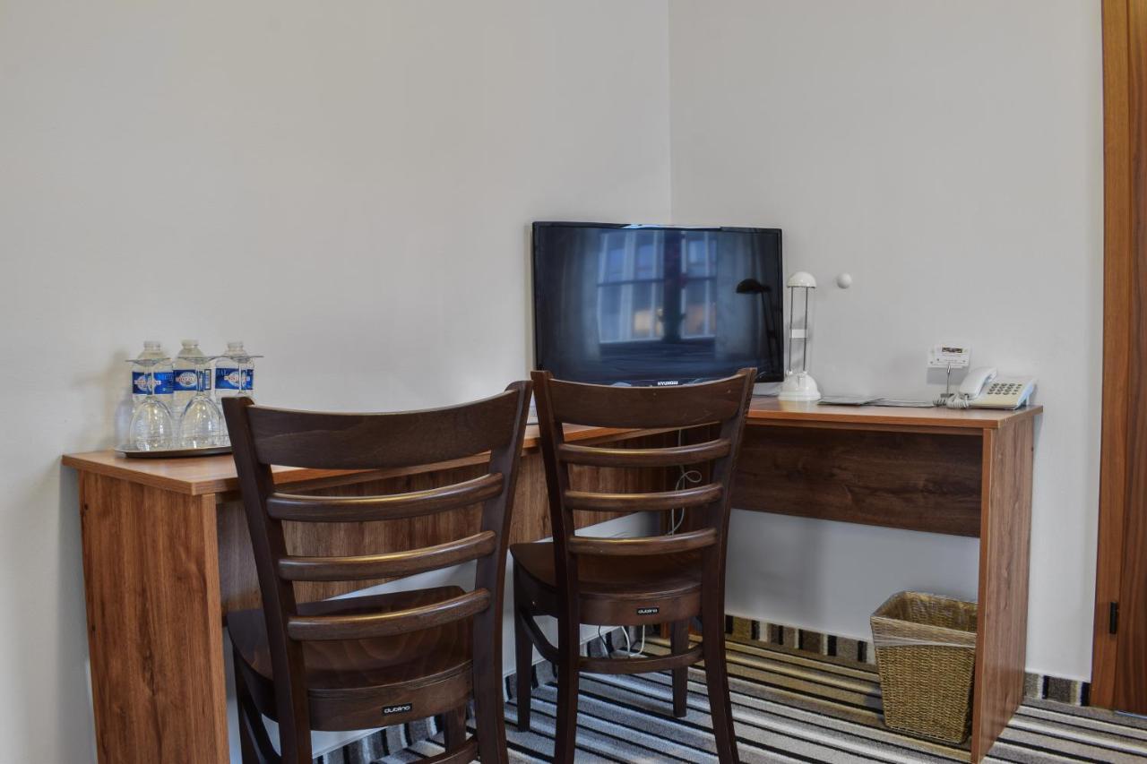 Hotel La Rosa Frýdek-Místek Екстериор снимка